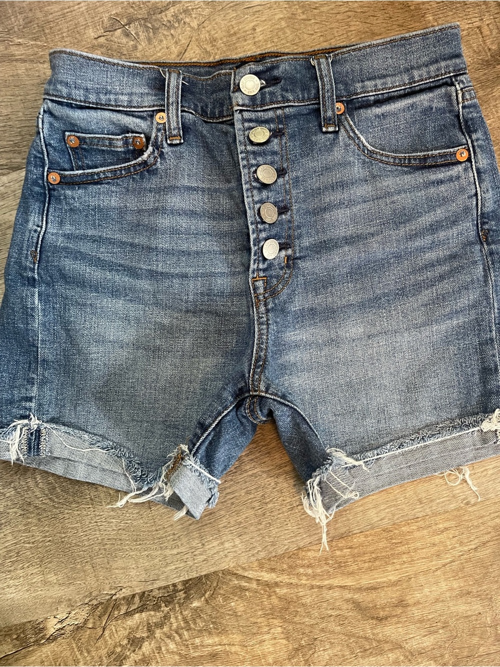 GAP Women's High-Rise Button-Front Distressed Denim Shorts - Light Blue size 25